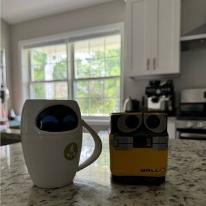 Wall-E and Eve Mugs